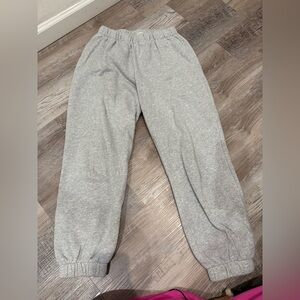 Brandy Melville Rosa sweatpants